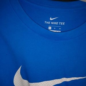 Royal blue Nike t shirt XL New with tags